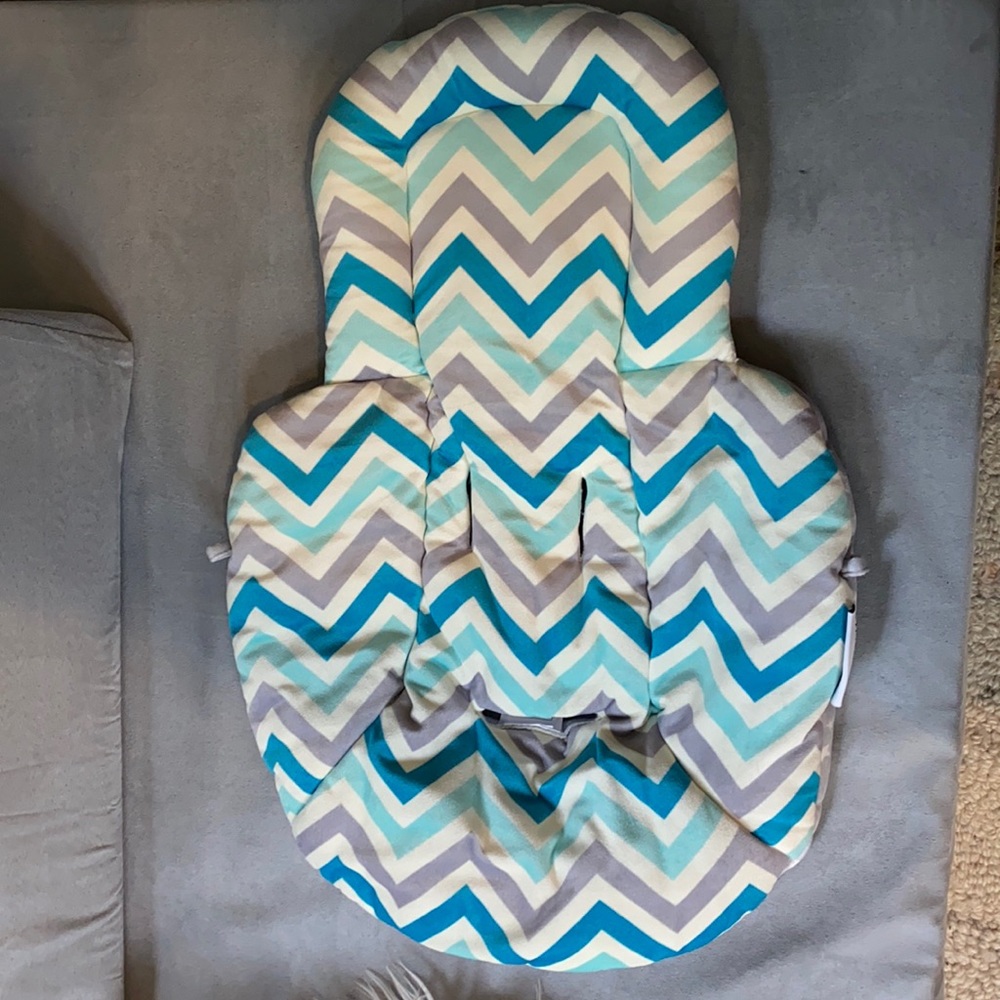 Mamaroo Infant insert